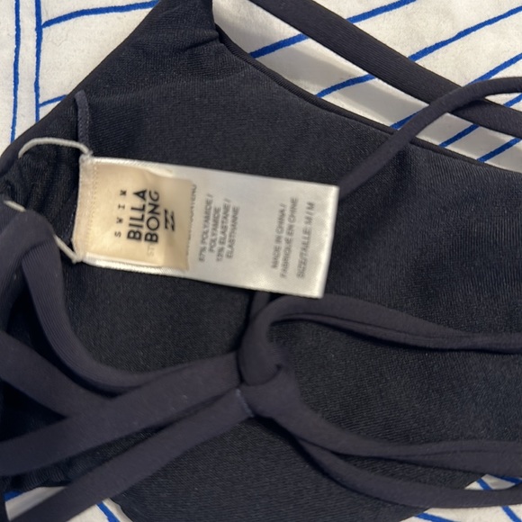 BillaBong Bikini Top - Picture 3 of 3